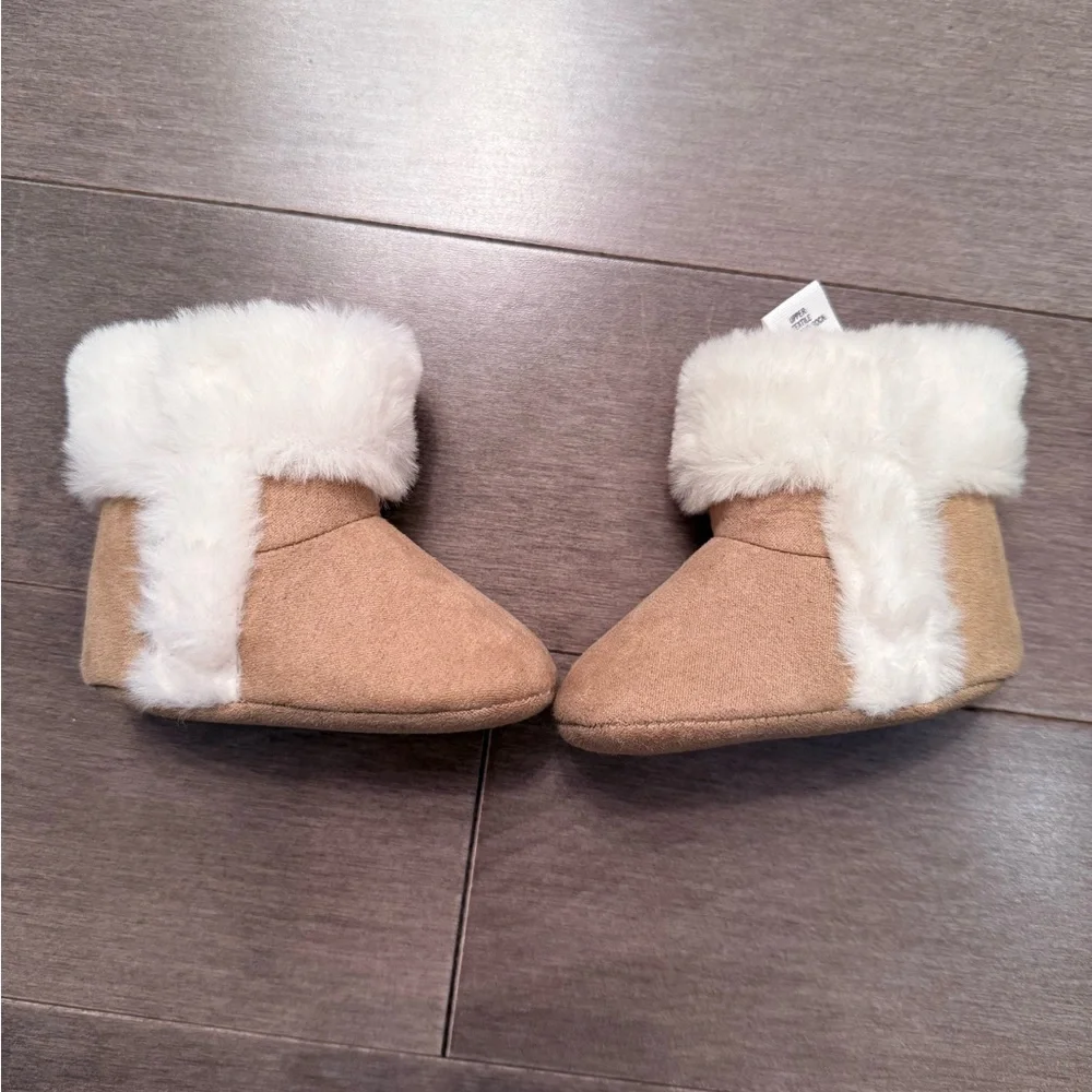 Janie and Jack booties - Picture 1 of 3